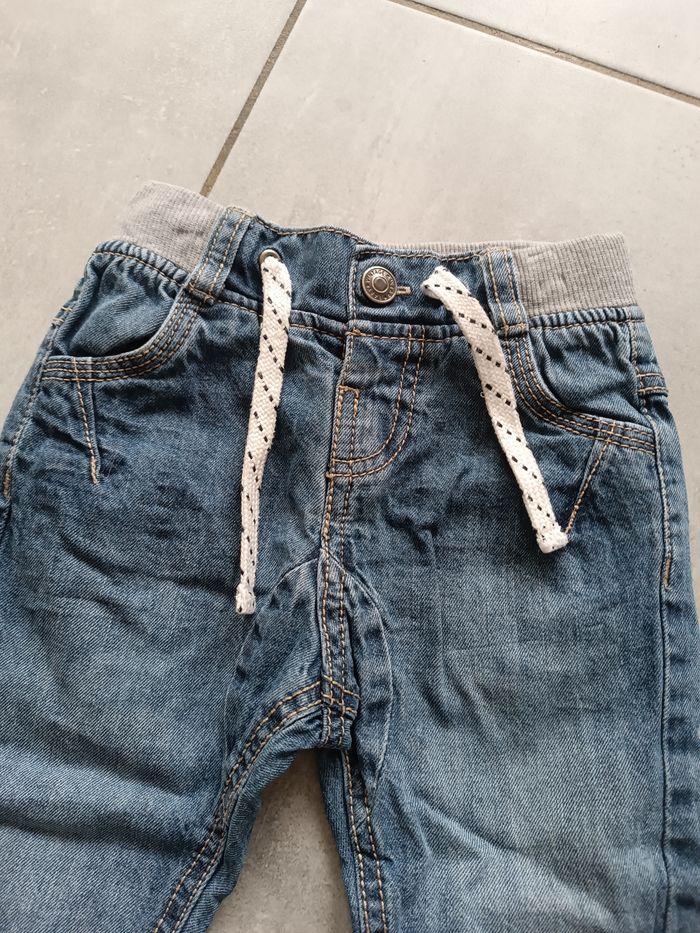 Jeans bébé garçon 9 mois - photo numéro 2