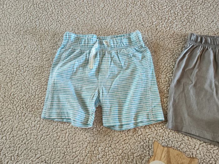 Lot de 2 shorts 3 ans - photo numéro 3