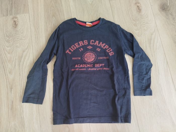 Lot hauts tao 6 ans - photo numéro 3