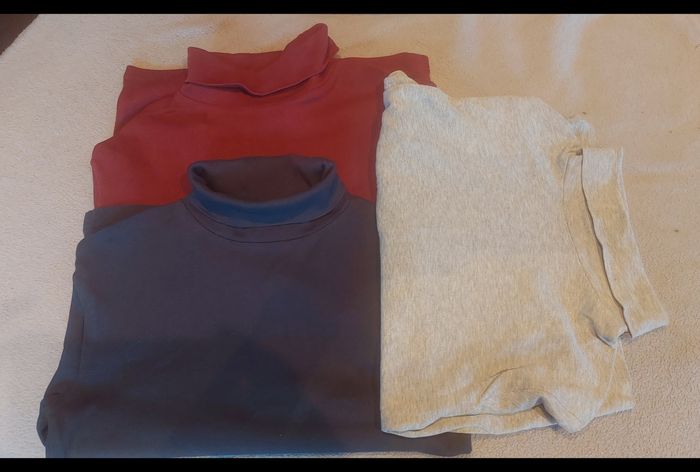 Lot 3 pulls col roulé vertbeaudet  10 anscomme neuf