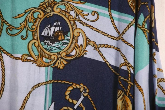 Superbe chemisette vintage 80-90's en viscose motif coquillages et dessins marins (#240164) - photo numéro 4