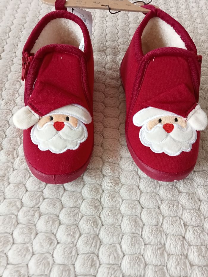 Chaussons 24 - photo numéro 2