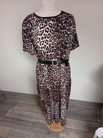 Très jolie robe léopard xxl