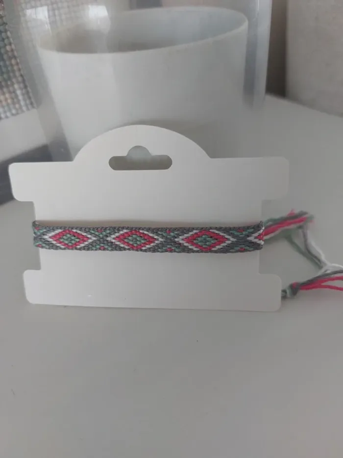 Bracelet tissé fine couleur grise