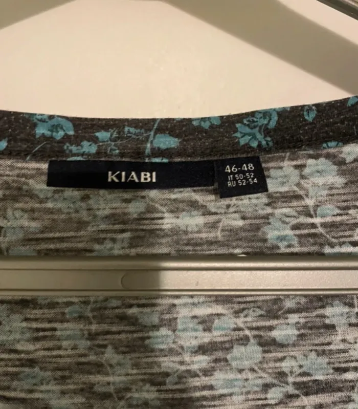Tunique fleurie bleu/vert KIABI – Taille 46/48 - photo numéro 3