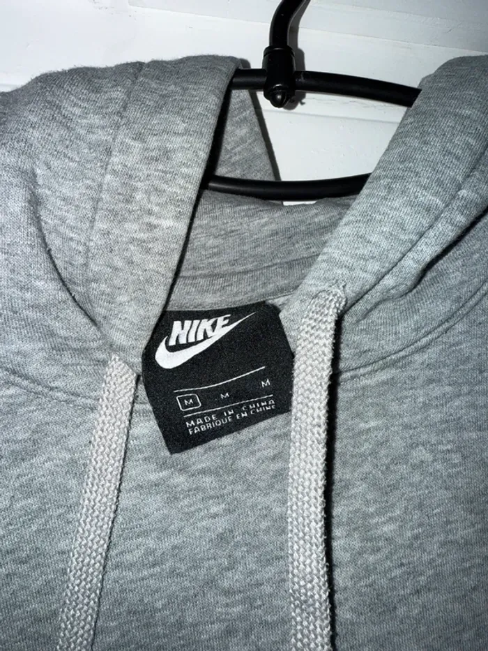 Sweat à capuche gris clair Nike - photo numéro 3