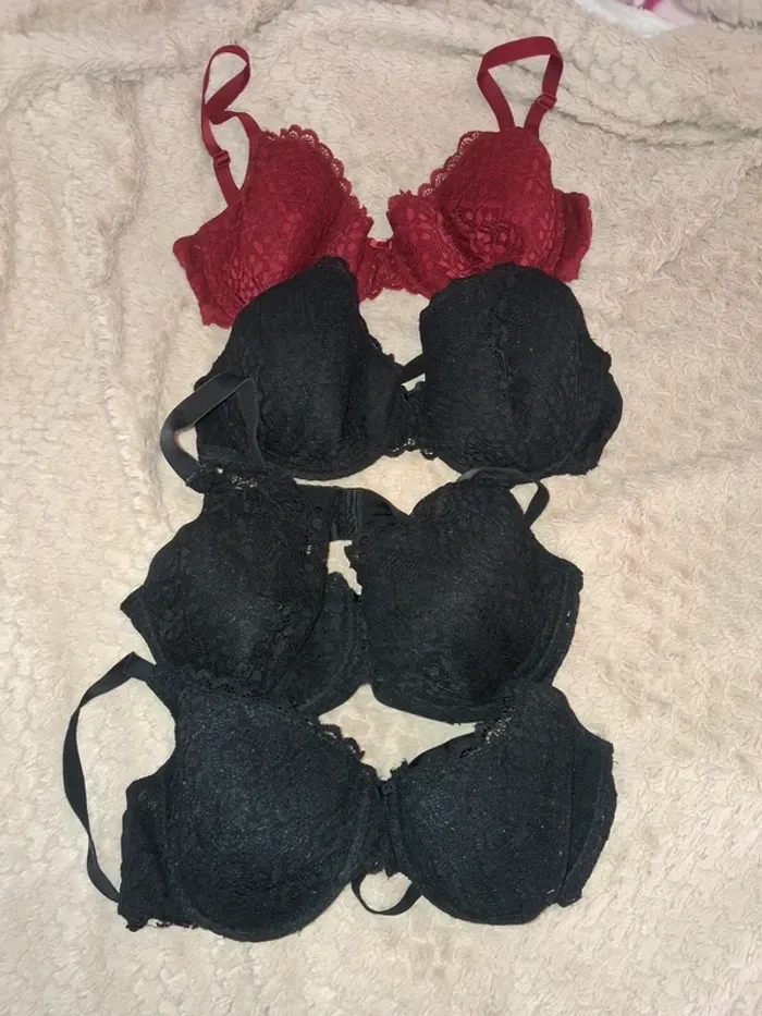 Lot soutien gorge 95D kiabi