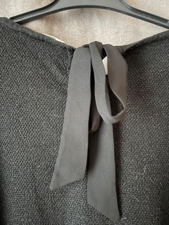 Pull noir - photo numéro 4