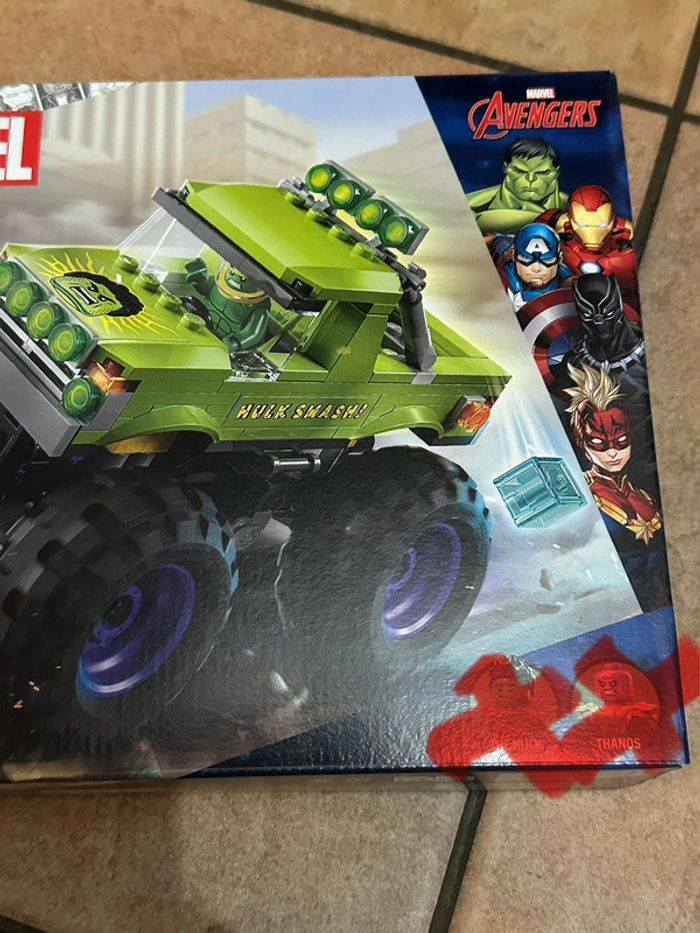 Set 76312 The hulk truck vs Thanos sans figurines - photo numéro 3