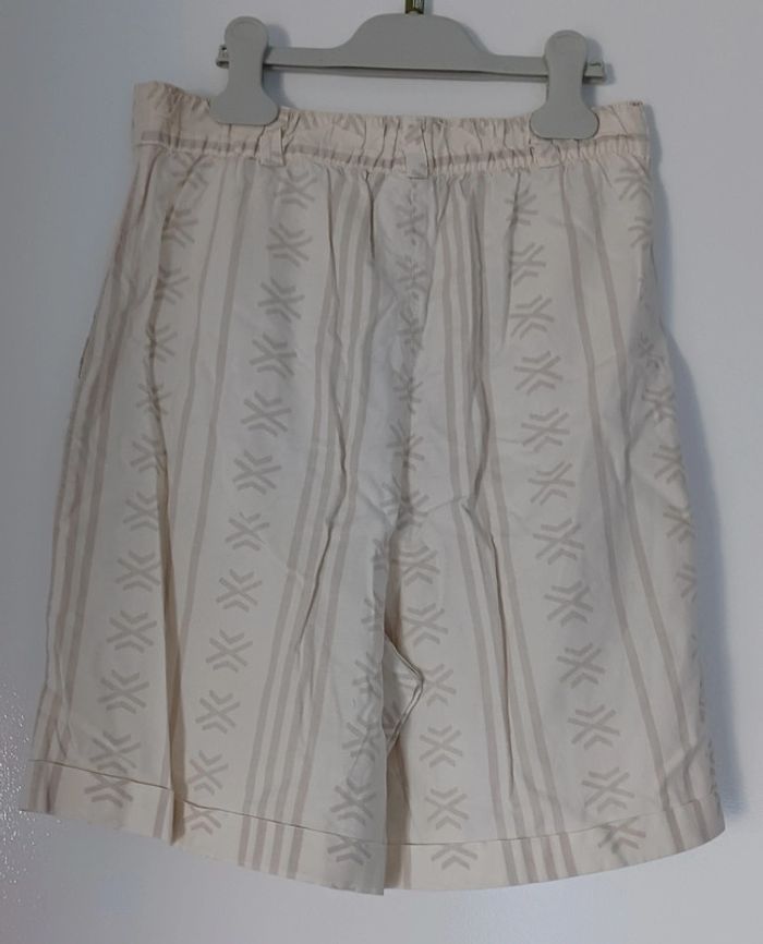 Short beige - photo numéro 2