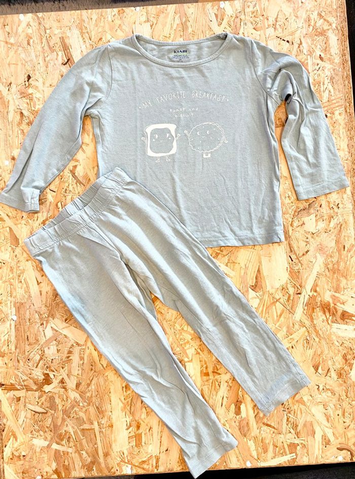 Pyjama 3 ans Kiabi deux pièces mi saison