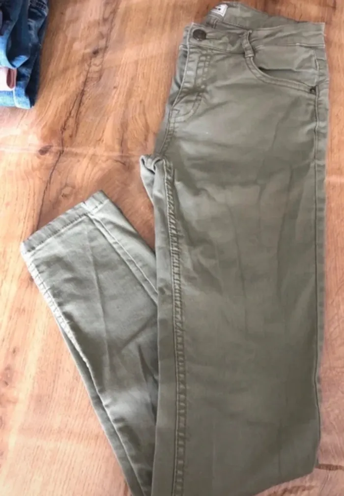 Lot jeans pantalon femme taille S - photo numéro 4
