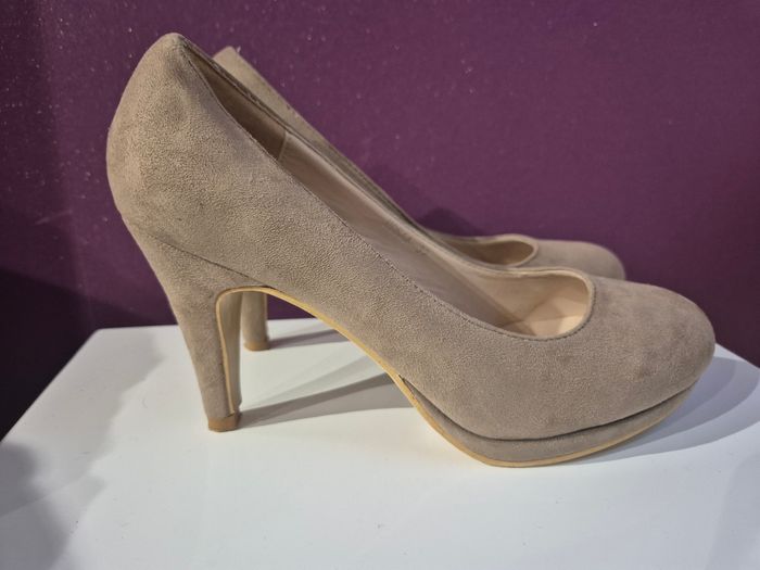 Chaussures à talon taille 39