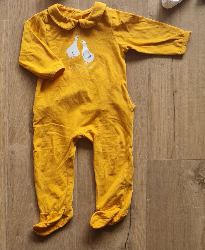 Lot de 5 pyjamas, bébé fille, taille 9/12 mois (Vertbaudet, Petit Beguin, Obaibi) - photo numéro 6