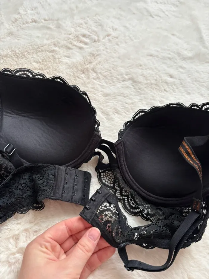 Soutien gorge - photo numéro 5