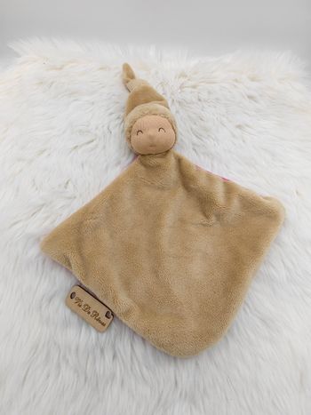 Doudou plat Poupée Lutin Beige Rose Les Poupées De Mamzelle Angel