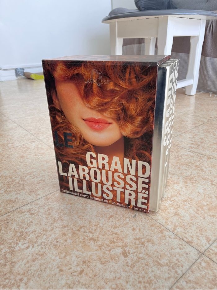Grand Larousse Illustré