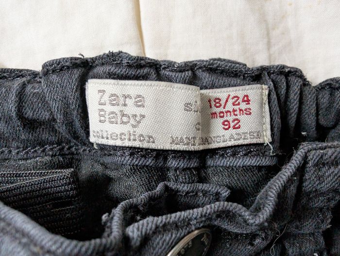 Jean noir - photo numéro 3