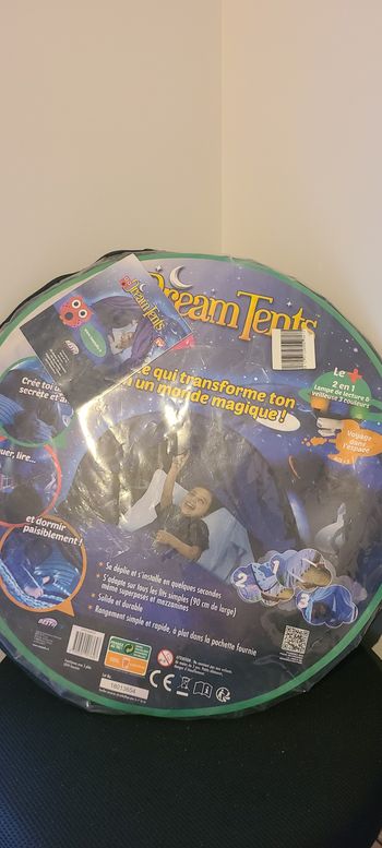 Tente de lit Dream Tents voyage dans l'espace