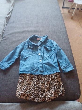 Ensemble chemise +jupes léopard