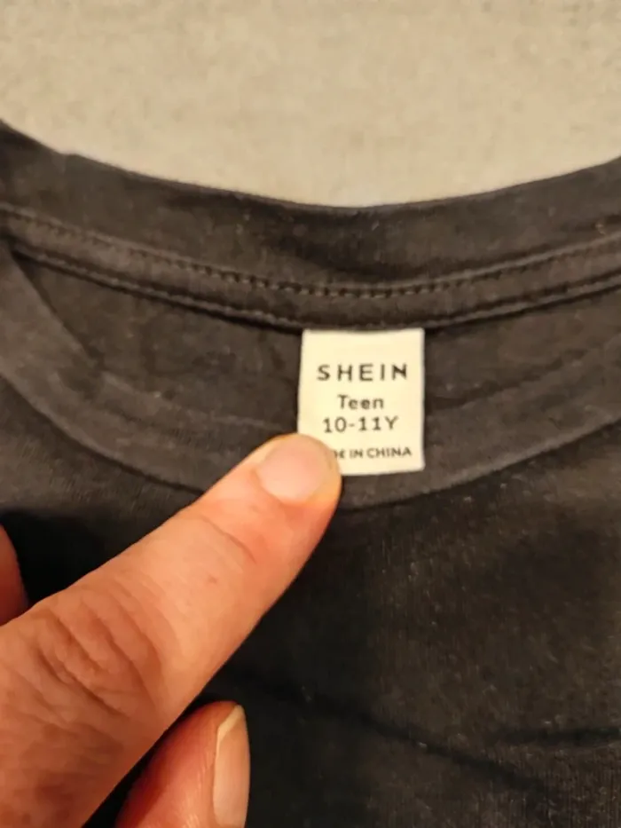 Vends tee-shirt enfant SHEIN los Angeles taille 10 -11 ans. - photo numéro 3