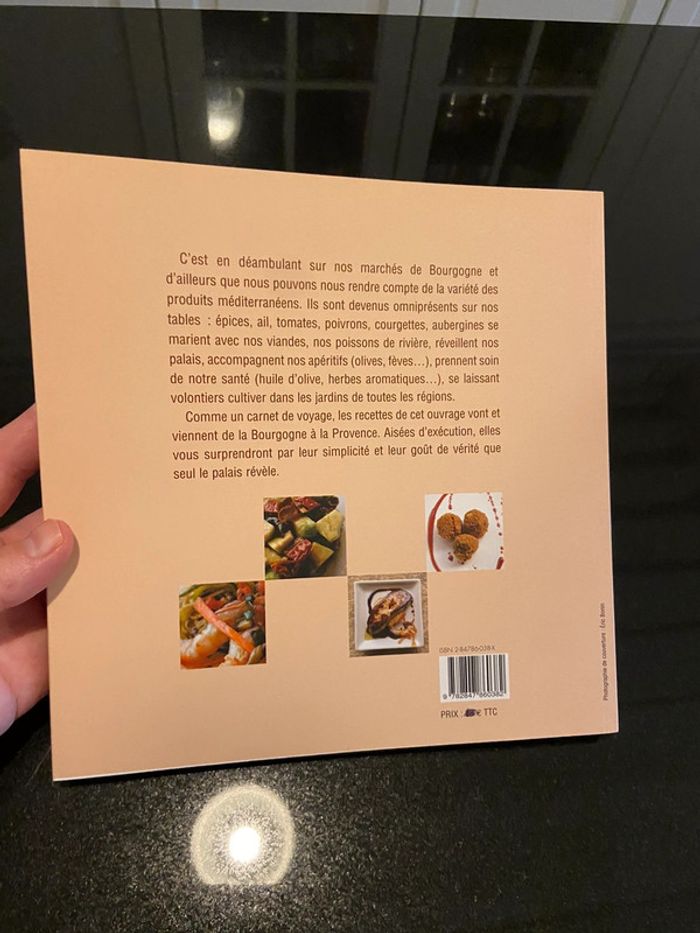 Livre de cuisine « En regardant vers le Sud » - photo numéro 2