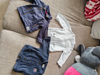 Lot 3 gilets bébé garçon 6 mois 