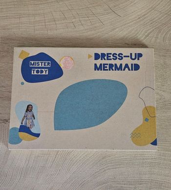 Déguisement a colorier Sirène