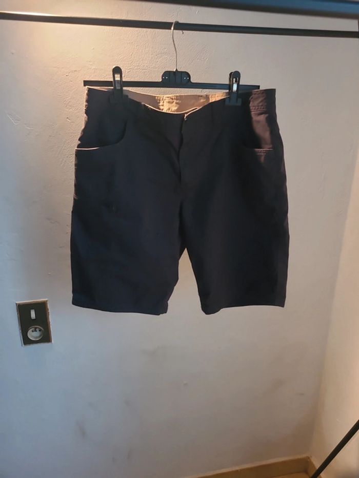 Short homme quechua - photo numéro 2