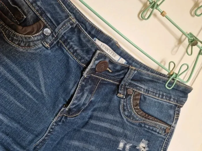 Short jeans 36 / S - photo numéro 2