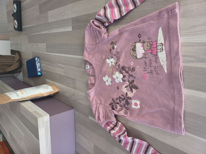 3 tee shirts manches longues pour filles Taille 18 mois - photo numéro 4