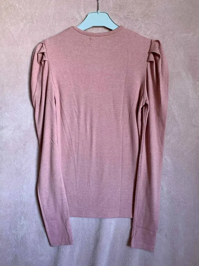 Top T36 Neuf 👚 - photo numéro 4