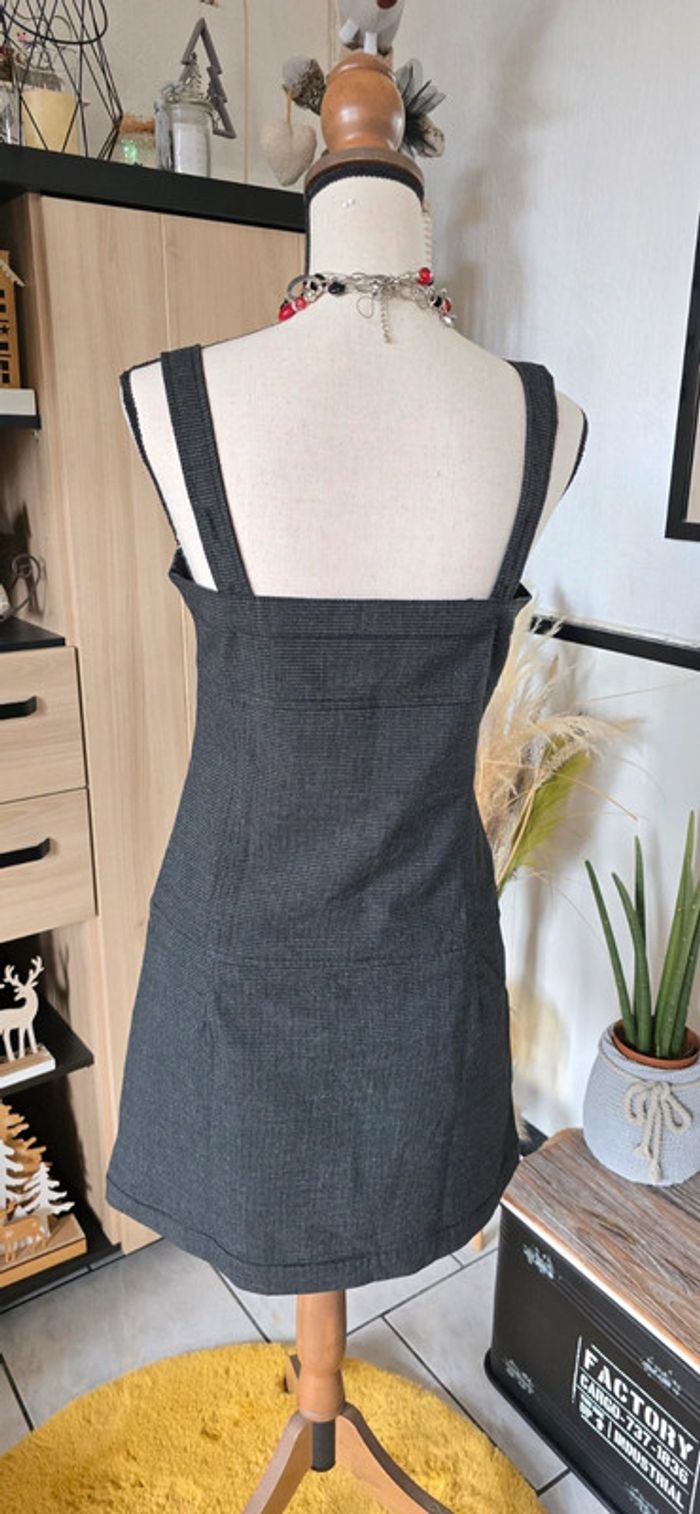 Superbe robe chasuble à bretelles grise neuve - photo numéro 6