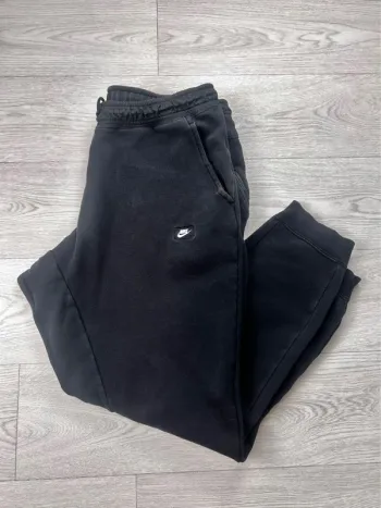 Jogging Nike noir logo brodé – Taille L