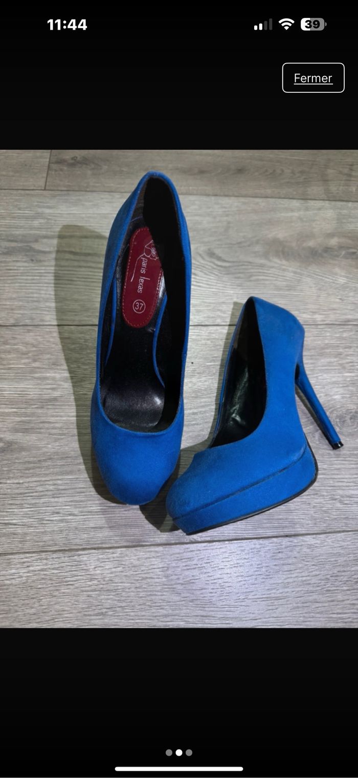 Escarpin bleu