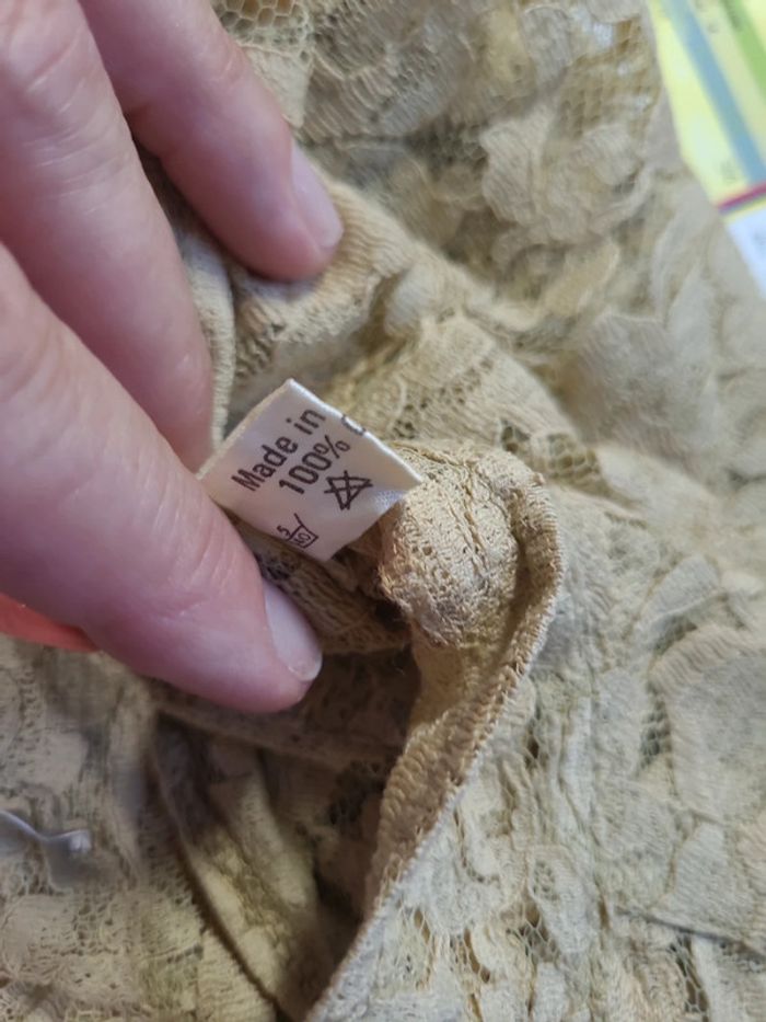 Chemise en dentelle - photo numéro 10