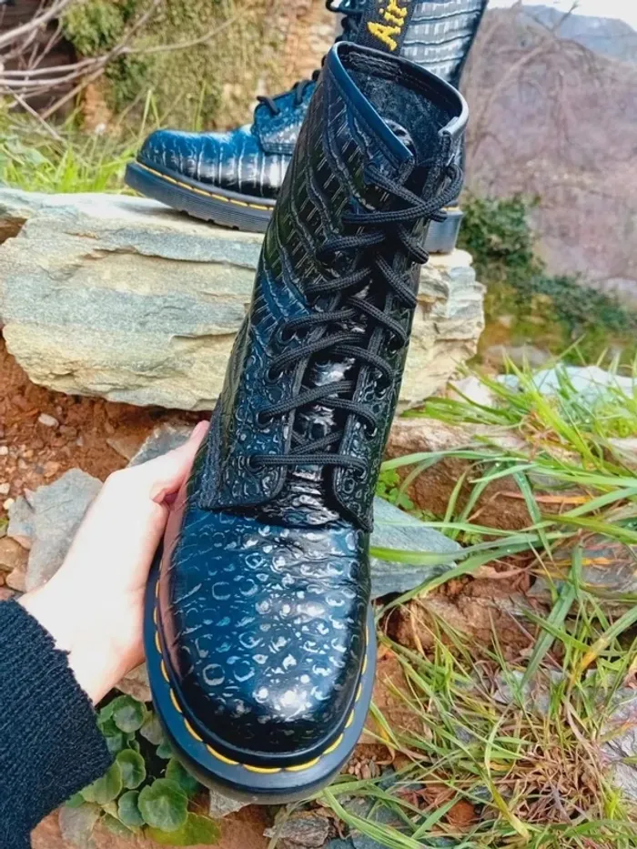 Dr. Martens cuir wild croc effet croco 🐊 38 - photo numéro 3