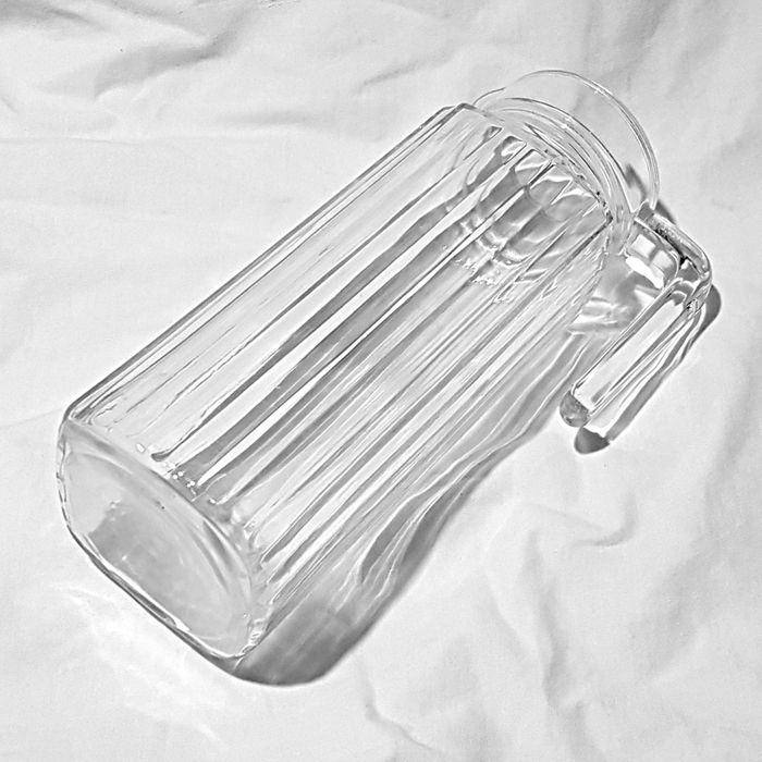 Carafe d'eau, verre épais, transparent - photo numéro 3