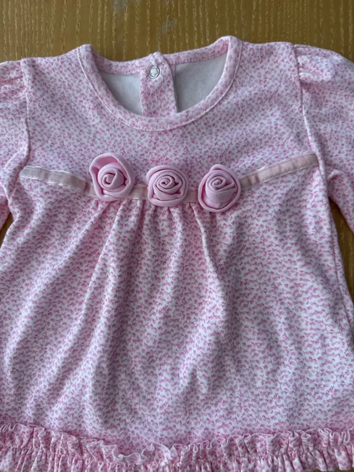 Robe 9/12 mois neuve - photo numéro 2