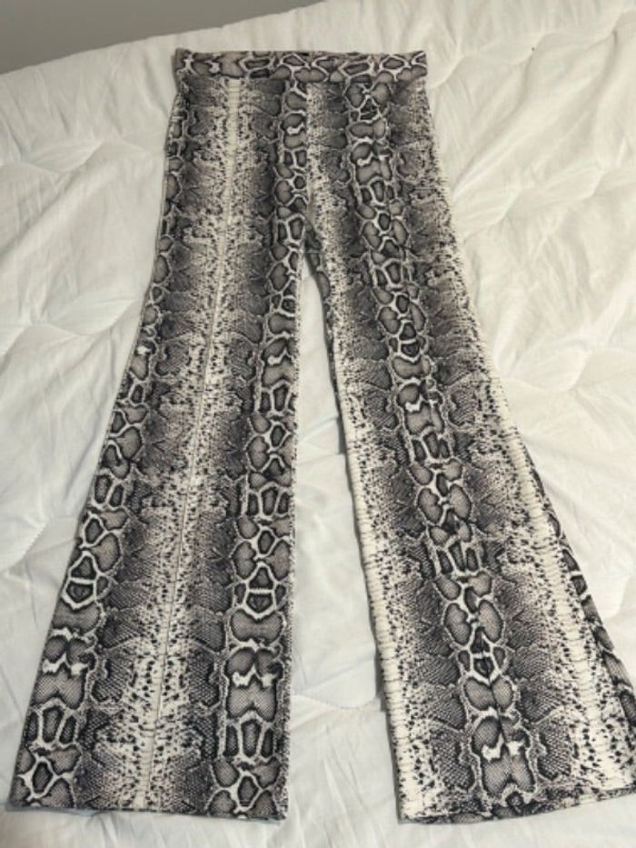Pantalon L neuf