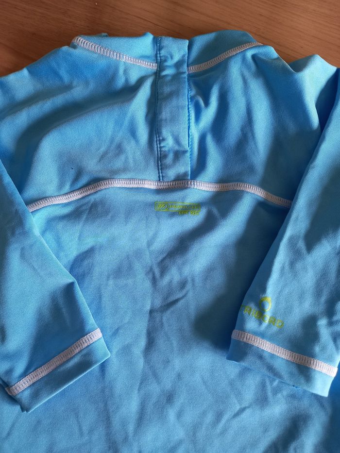 Combinaison anti UV 18 mois - photo numéro 3