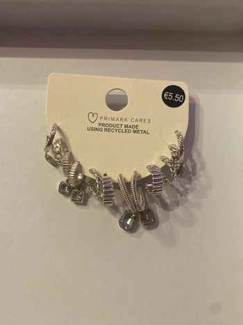 Boucles d’oreille neuf