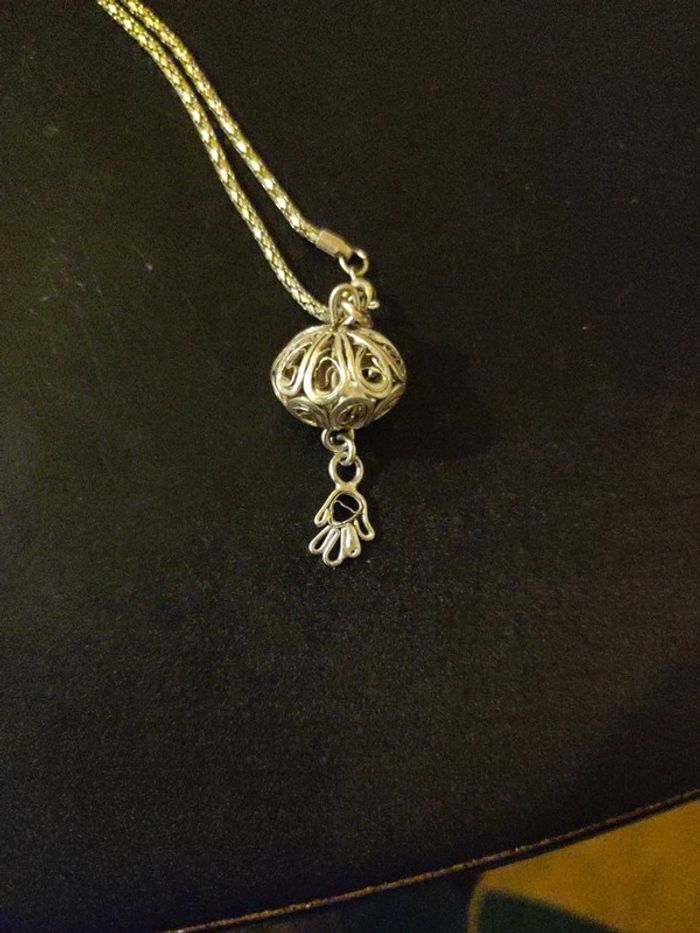 Collier - photo numéro 2
