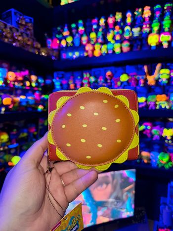 Loungefly Spongebob Plankton Krabby Burger Portefeuille