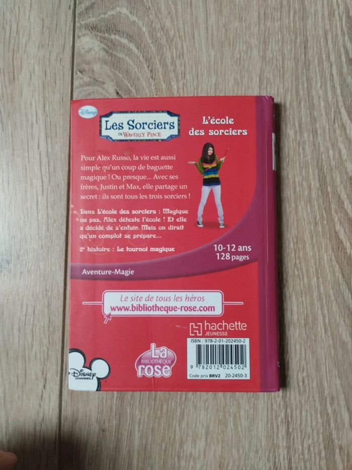 Livre les sorciers de waverly place - photo numéro 2