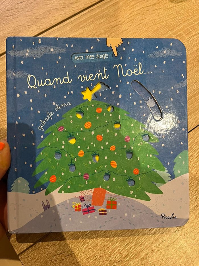 Joli livre à volets sur le thème de Noël