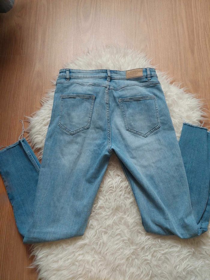 Jean bleu clair destroy délavé modèle Emile Promod T38 TBE 👖 - photo numéro 3