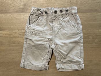 Short beige gémo 18 mois