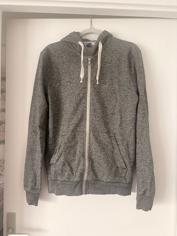 Sweat zip