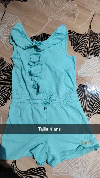 Combi short taille 4 ans